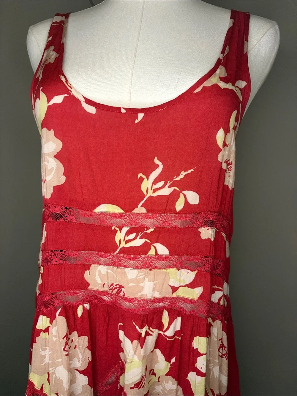 Free People Intimately She Swings Red Floral Lace Insert Mini Dress Size Small